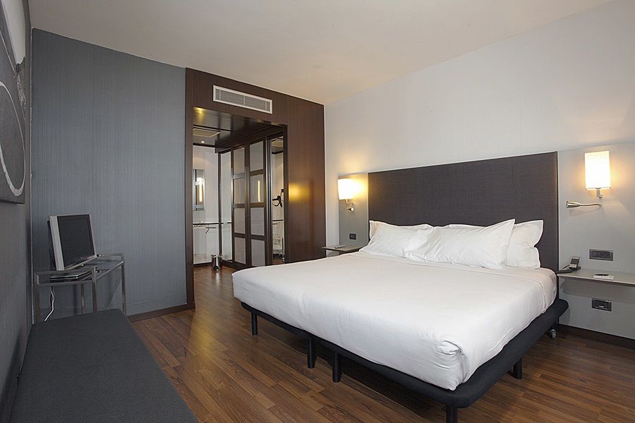 Ac Hotel By Marriott Pisa Exteriör bild
